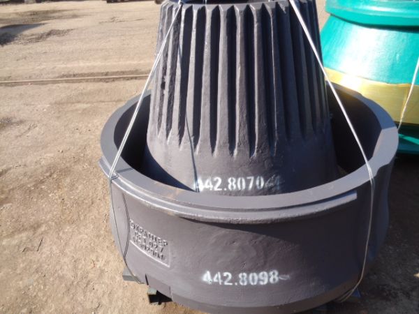 Sandvik CS440(S4800) Футерування чаші 442.8098-90 та футерування конуса 442.8070-02